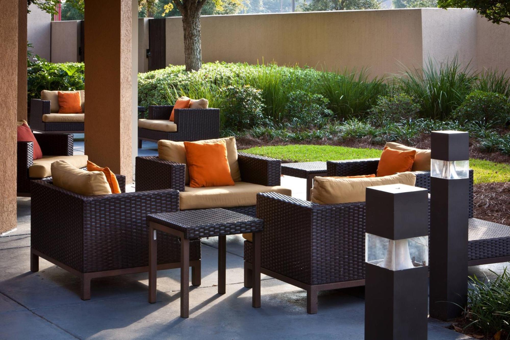 Courtyard Baton Rouge South Hotel Ngoại thất bức ảnh